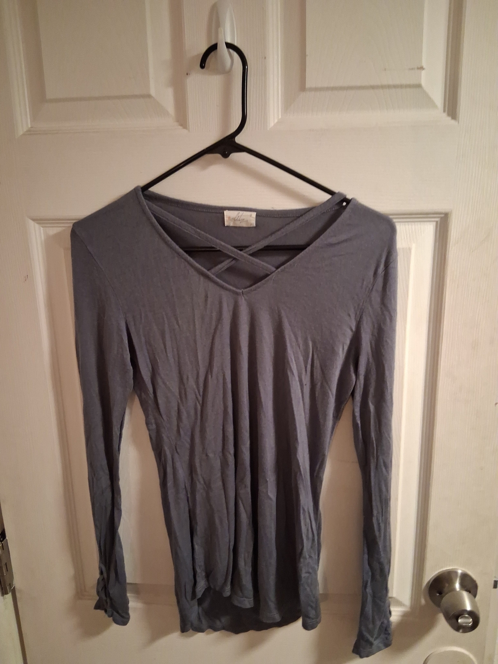 Glitz Crisscross V-Neck Long Sleeve Top - Gray